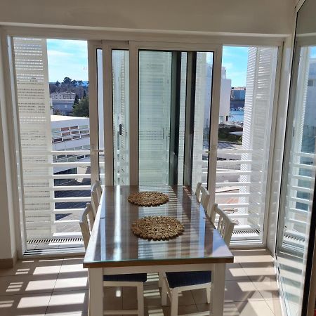 White Towers Residences No. 8 Zara Esterno foto